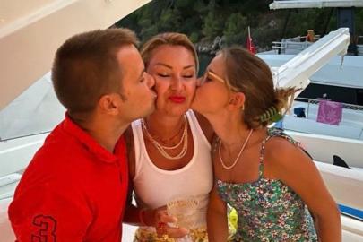 Yağmur Atacan, Pınar Altuğ'dan bahsetti: Pınar'dan daha çok konuşan bir kadın yok