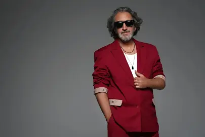 25 günde 10 şehirde konser verecek