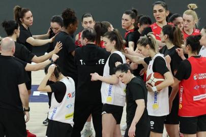 A Milli Kadın Basketbol Takımı'nda tek hedef: Dünya kupası | 'Burası gerçekten çok akıllı bir ülke'