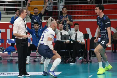 Bursa Büyükşehir Fenerbahçe’ye yine şans tanımadı