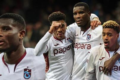 CANLI | (ÖZET) Trabzonspor 3 puanı 3 golle aldı! Kayserispor - Trabzonspor maçı sonucu: 1-3