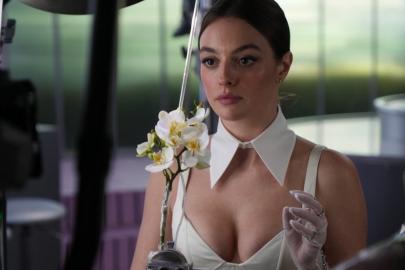 Delikanlı dizisiyle ekrana dönüyor! Melis Sezen, hemşire oldu