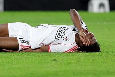 El Bilal Toure’den Beşiktaş'a kötü haber