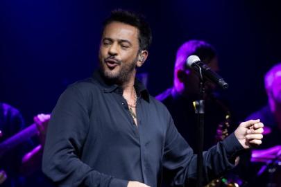 Emre Altuğ'dan Burcu Güneş açıklaması: Keşke yapmasaydı