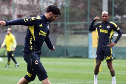 Fenerbahçe'de derbi hazırlıkları sürüyor