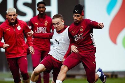 Galatasaray'da Trabzonspor mesaisi sürüyor