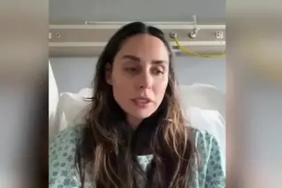 Gözyaşlarına boğuldu