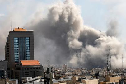 İran Kızılayı: ABDİsrail'in saldırılarında 36 bin 593 sivil birim hasar gördü