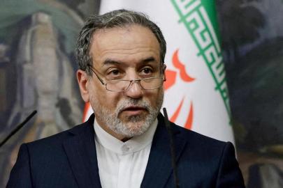 İran'dan İngiltere'ye uyarı: ABDye üs sağlanması İrana saldırıya katılım sayılır