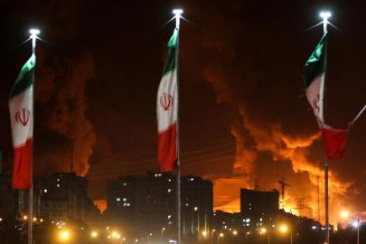 İsrail basını: İran'ın güneyindeki en büyük doğal gaz işleme tesisine saldırıları İsrail üstlendi