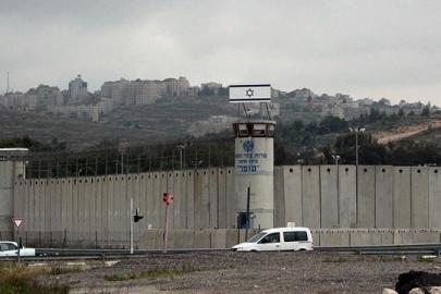 İsrail, hapishanede açlıktan hayatını kaybeden Filistinli çocuğun ölümüne ilişkin soruşturmayı kapattı