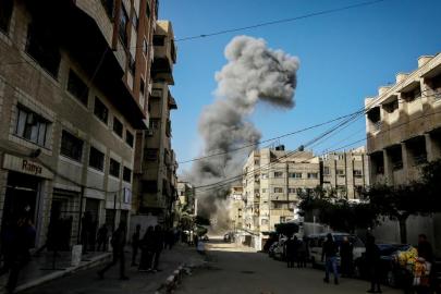 Katil İsrail'in Gazze'ye saldırılarında can kaybı 72 bin 117'ye yükseldi