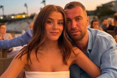 Londra'da aşk! Oğulcan Engin ve İlayda Alişan'dan romantik poz geldi