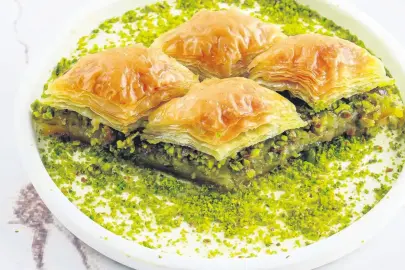 Meşhur bayram tatlısı baklava