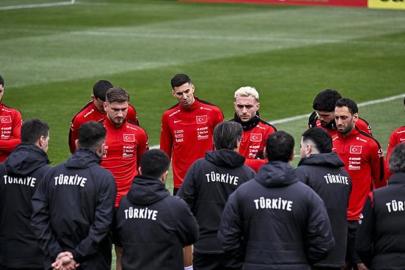 Milli Takım, Romanya'ya hazır