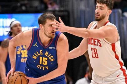 NBA'de Jokic şov! 25. 'triple-double'