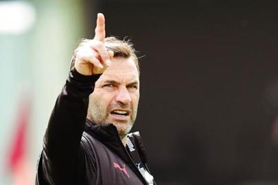 Okan Buruk tekliflere bakmıyor! Zirveye konsantre