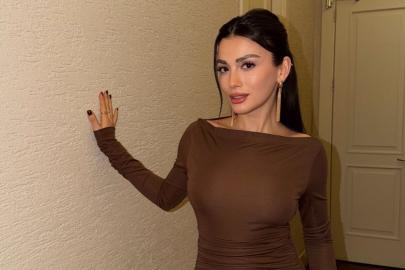 Oyuncu Özge Yağız ablasını paylaştı: Benzerliklerine yorum yağdı