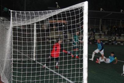 Rakibin gol atmasına müsaade eden futbolcuların savunmaları alındı