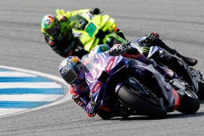 Toprak, Brezilya'da piste çıkıyor