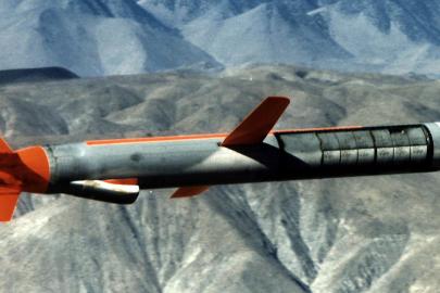 WP: ABD'nin İran'a saldırılarda kullandığı Tomahawk füzelerinin hızla tükenmesi Pentagon'u endişelendirdi