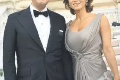 56. doğum günü için servet harcamış: 5 milyon TL’ye Özcan Deniz’i sahneye çıkardı