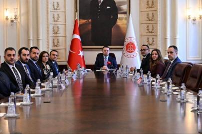 Adalet Bakanı Gürlek, Türk Hukuk Enstitüsü heyetini kabul etti