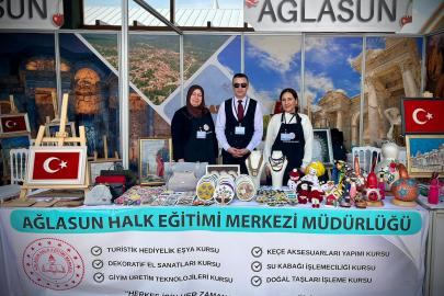 Ağlasun’un el emeği ürünleri görücüye çıktı