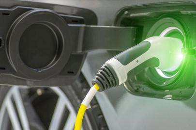 Akaryakıt fiyatlarındaki artış sonrası Avrupa'da elektrikli araç satışları martta rekor kırdı