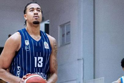 Anadolu Efes rahat kazandı | Aliağa Petkimspor - Anadolu Efes maç sonucu: 60-85