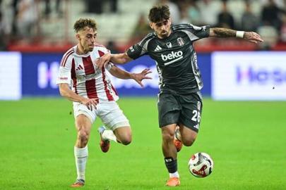 Beşiktaş Antalyaspor maçında iki yıldız yok!