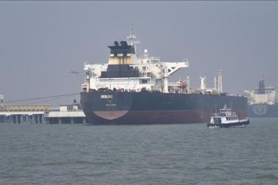 Bloomberg: Basra Körfezi'nde 800'den fazla gemi ateşkesin detaylarını bekliyor