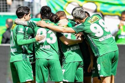 Bursaspor - Somaspor maçı Canlı Anlatım - TFF 2. Lig Bursa Soma Maç Skoru ve İstatistikleri