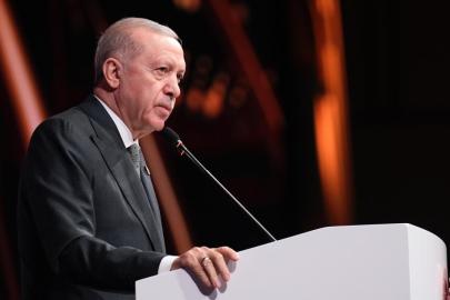 Cumhurbaşkanı Erdoğan: Meslekler dönüşüyor, istihdam alanında ezberler bozuluyor