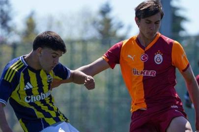 Derbide ilk kazanan Fenerbahçe! U19 derbisinde Galatasaray’ı devirdi | Fenerbahçe U19 - Galatasaray U19 maç sonucu: 2-1