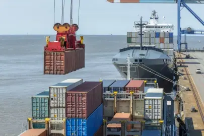 Dış ticaret açığı yıllık yüzde 56 arttı!