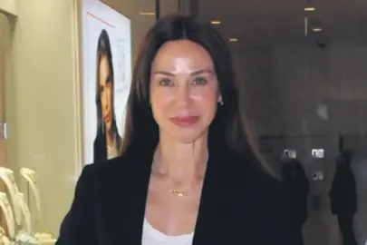 Doğum günü kızı