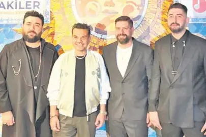 Efsane şarkılara sakiler yorumu!