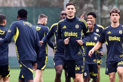 Fenerbahçe'ye derbi öncesi büyük müjde! Geri döndü