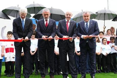 'FIFA Arena' projesinin Türkiye etabının resmi açılışı yapıldı! 'Projesini destekliyoruz'