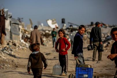 Gazze kamplarında haşere istilası: Çocukları fareler ısırıyor