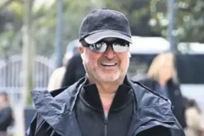 Güzel havanın tadını çıkardı