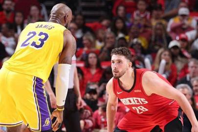 Houston Rockets'ta, Alperen Şengün'ün 'double double'ı Lakers'ı yenmeye yetmedi