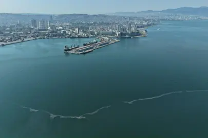 İzmir Körfezi göz göre göre kirletiliyor! 12. kirlilik tespiti!