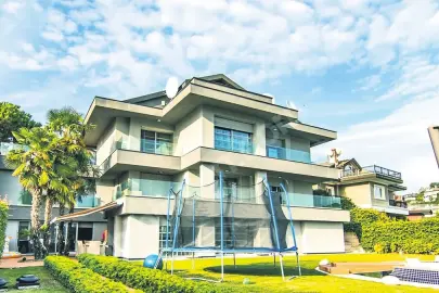 Karadeniz çifti 32 milyon TL dolandırıldı