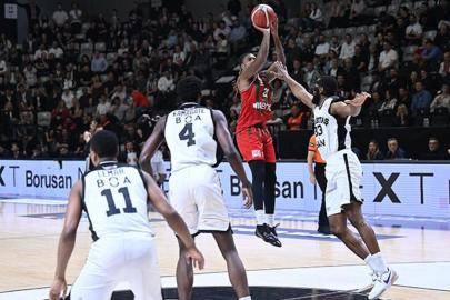 Karşıyaka Basketbol fırsatı değerlendiremedi