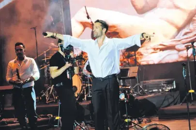 Konstantinos’tan ikinci konser