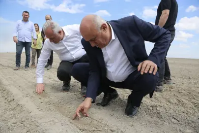 Konya'da PANKOBİRLİK pancar ekimine başladı