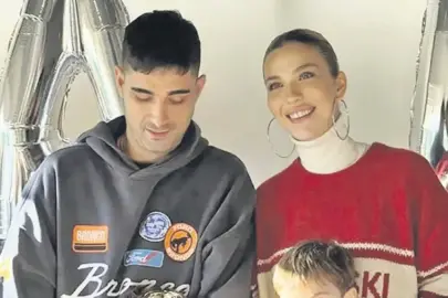 Kucağında oğluyla merdivenden düştü