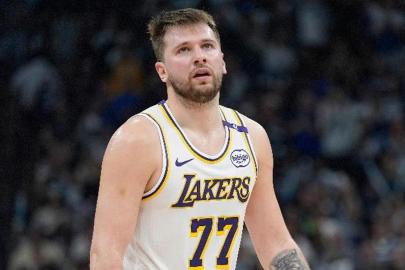 Lakers'ta Doncic sezonu kapattı